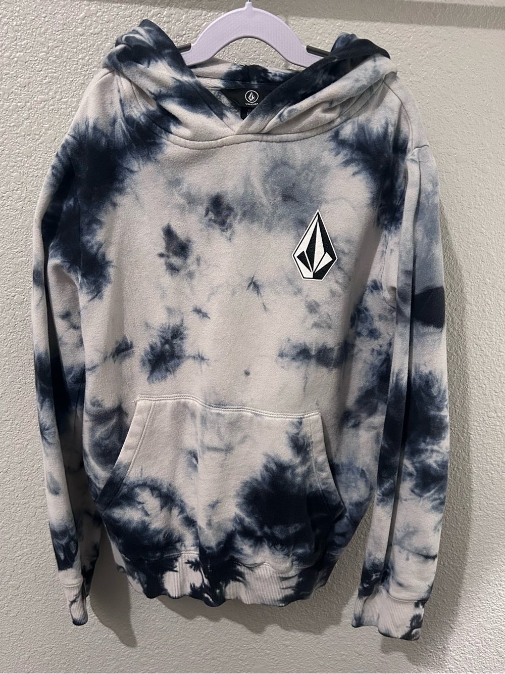 Volcom Boys' Iconic Stone Tie-Dye Pullover Hoodie - size Medium (10Y)
